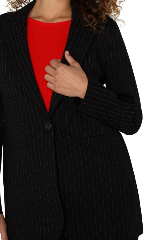 BUTTON FRONT BOYFRIEND BLAZER