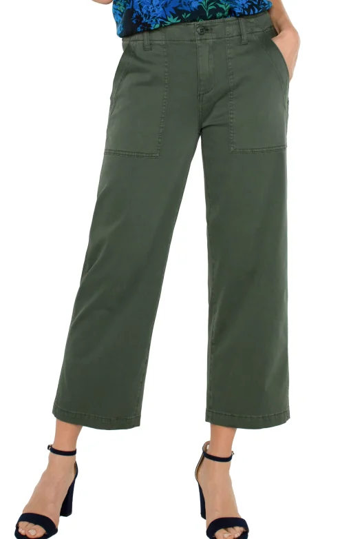 CARGO WIDE LEG CROP