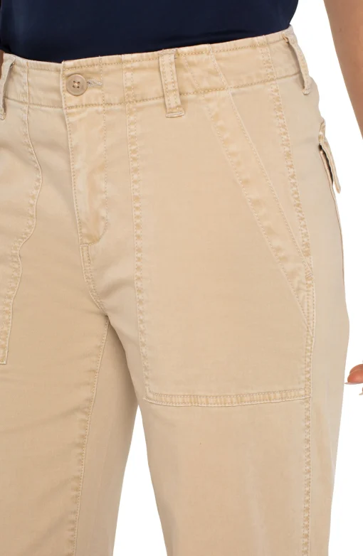 CARGO WIDE LEG CROP