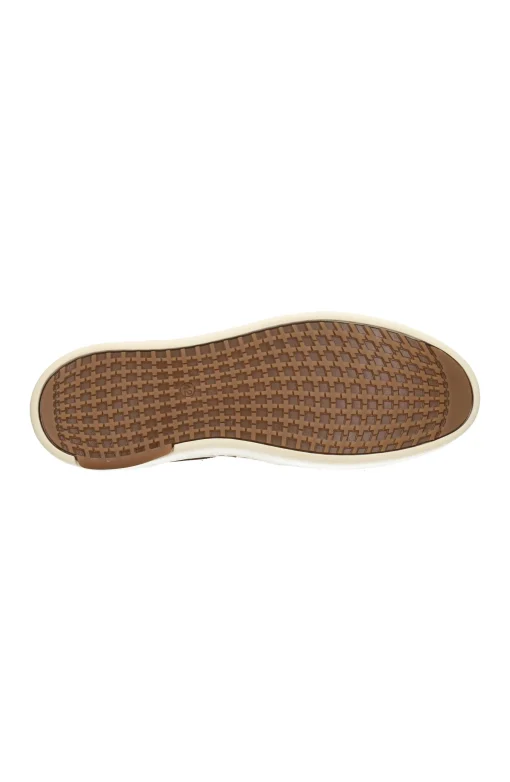 LAUNCH TEXTURED LEATHER SNEAKER