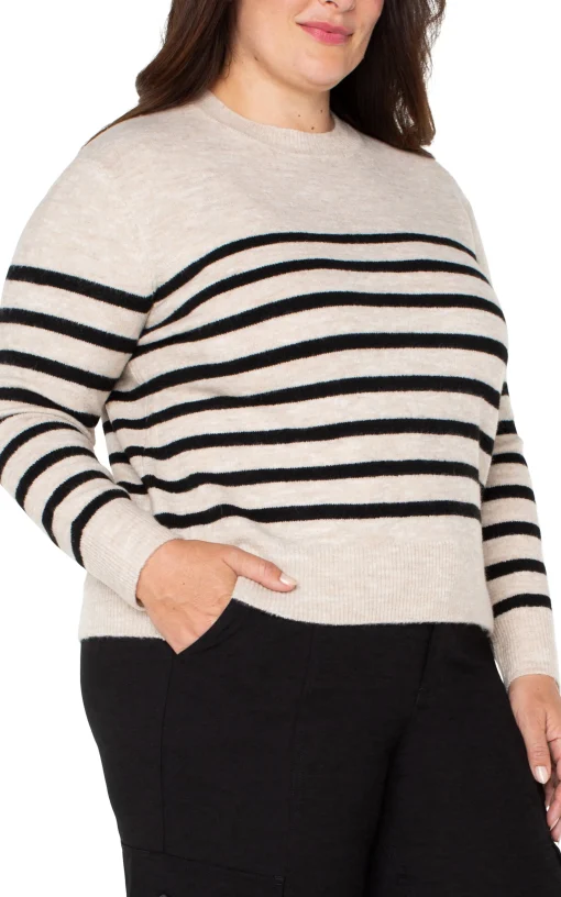 LONG SLEEVE CREW NECK DROP SHOULDER SWEATER