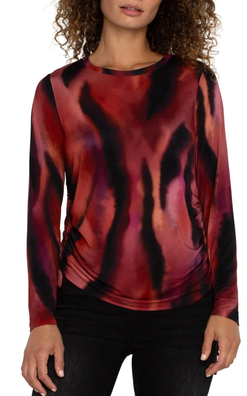 LONG SLEEVE CREW NECK KNIT TOP