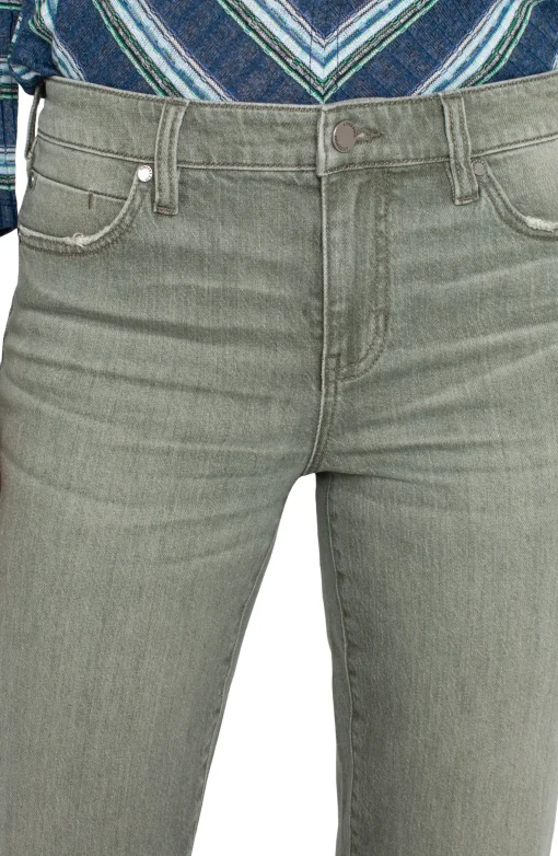 PETITE LIV NON-SKINNY SKINNY