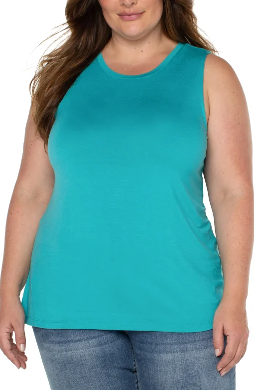 SLEEVELESS SCOOP NECK TANK