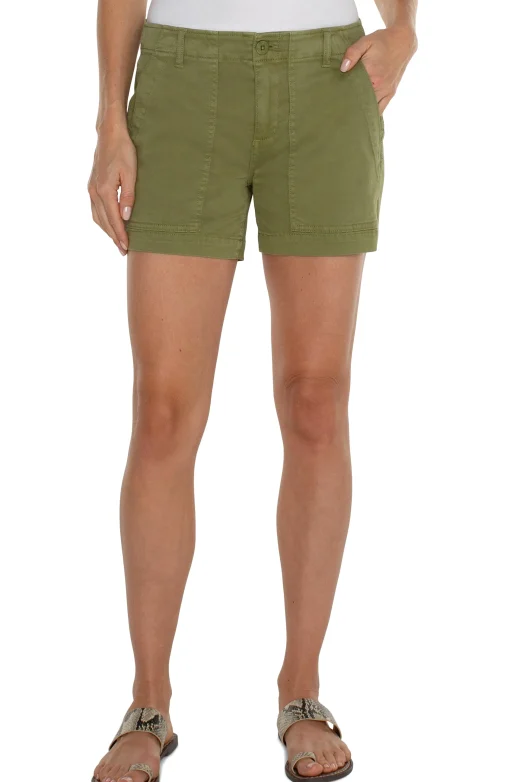 UTILITY SHORT WITH FLAP POCKETS